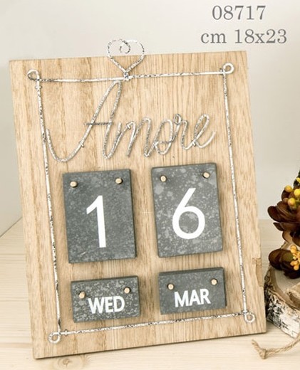 Calendario legno cuore 08717